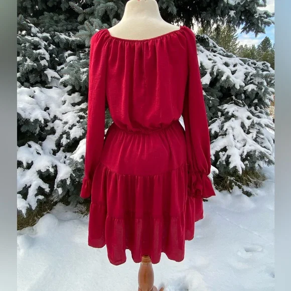 Burgundy long sleeve Vici dress size medium - Picture 3 of 8